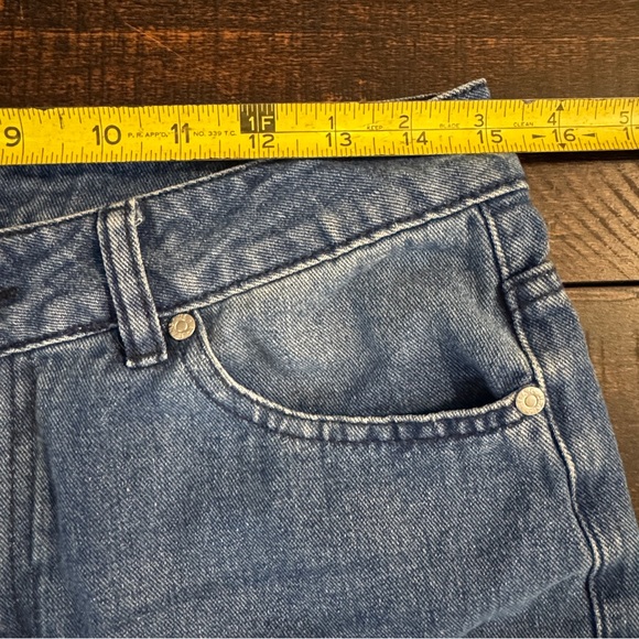 Distressed Baseball Patch Boyfriend Jeans Blue Size 8 - Picture 15 of 17